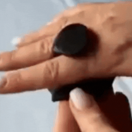 1 Pair Ergonomic Weight Lifting Grips Elastic Honeycomb-Shaped Workout Gym Gloves Anti-Slip Soft Silicone Palm Grips Pull-Ups
